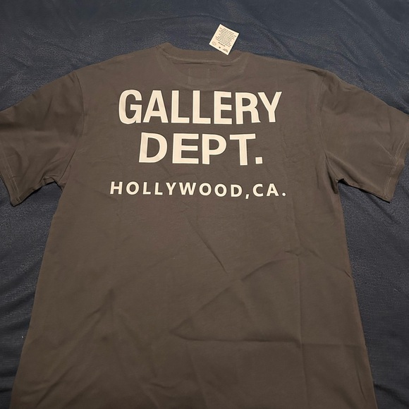 Gallery Dept Other - Gallery dept size Large gray shirt